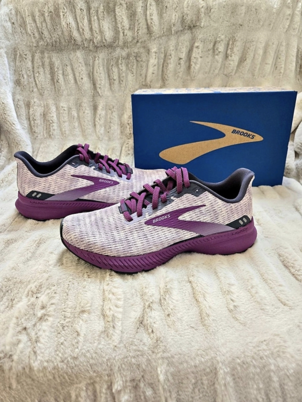 Brooks Launch 8 Women's Athletic Shoes US 7  New